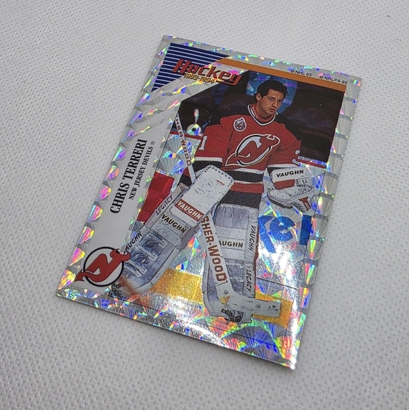 1993-94 Panini Hockey NHL Chris Terreri New Jersey Devils #D Sticker - Picture 2 of 4